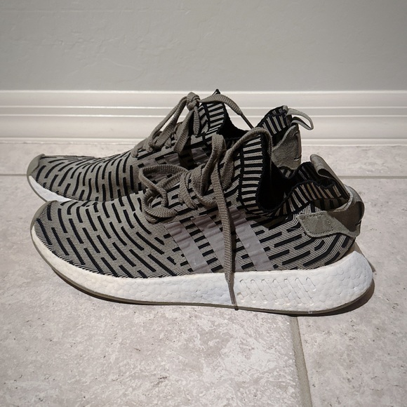 Adidas RMD Green & Black - Men’s Size 12 1/2 - Picture 2 of 7